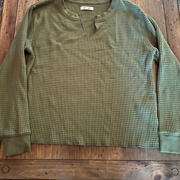 Madewell Olive Green Split Neck Waffle Thermal Top - Picture 2 of 3